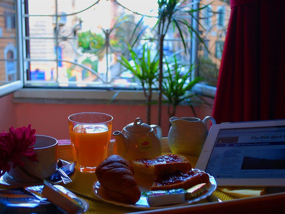 Ad Hoc Domus Bed & Breakfast Rome Exterior photo